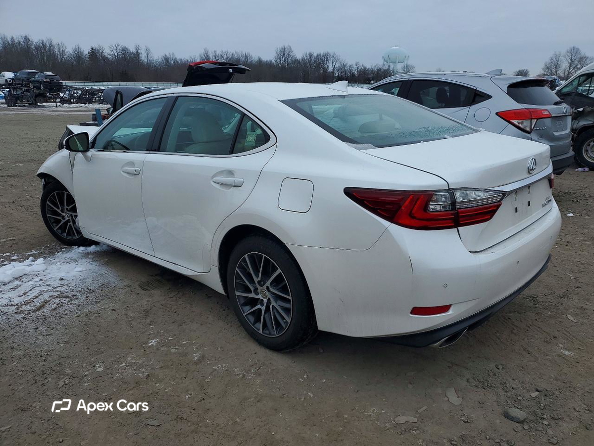 Lexus ES 2016