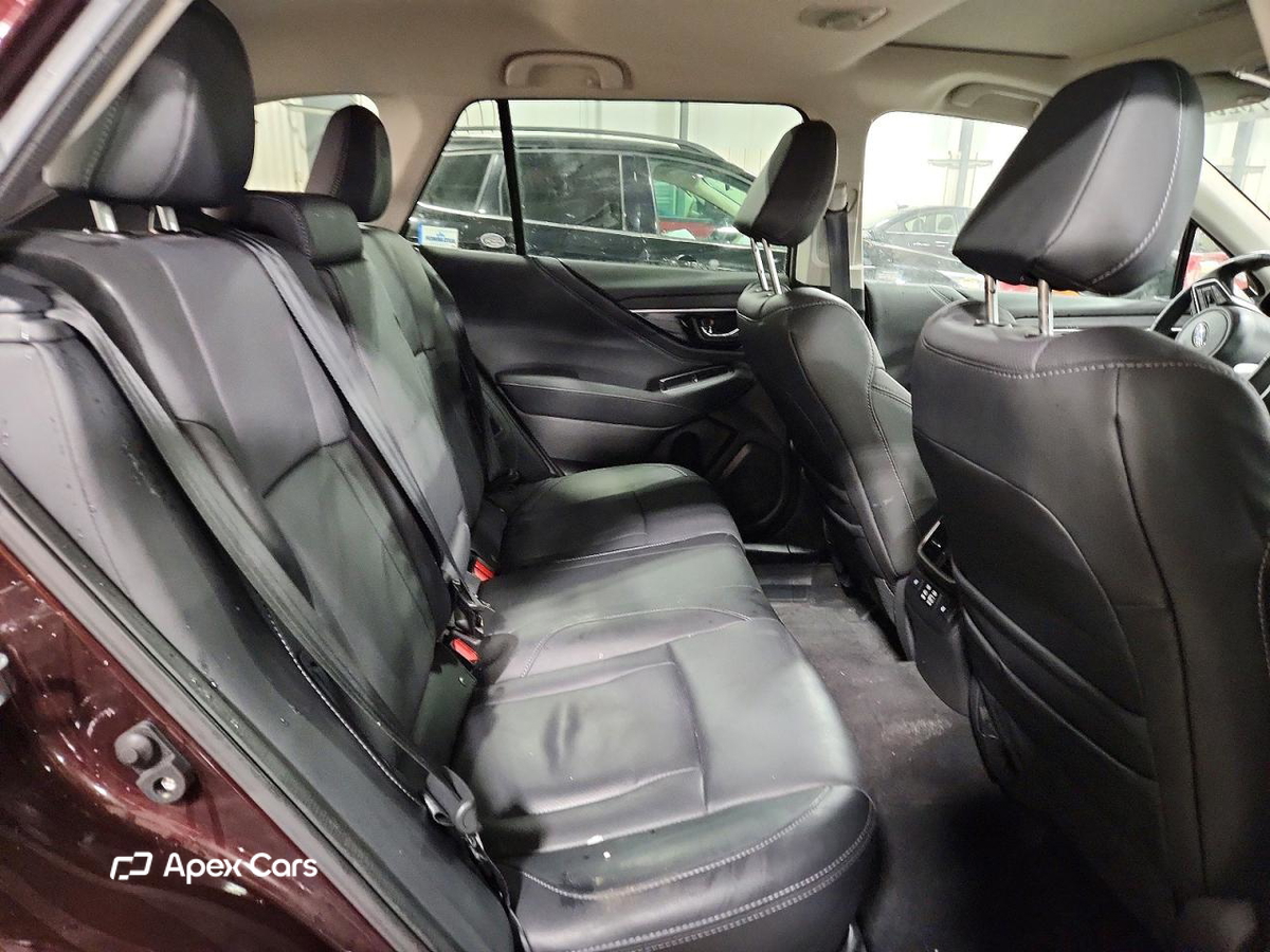 Subaru Outback 2025
