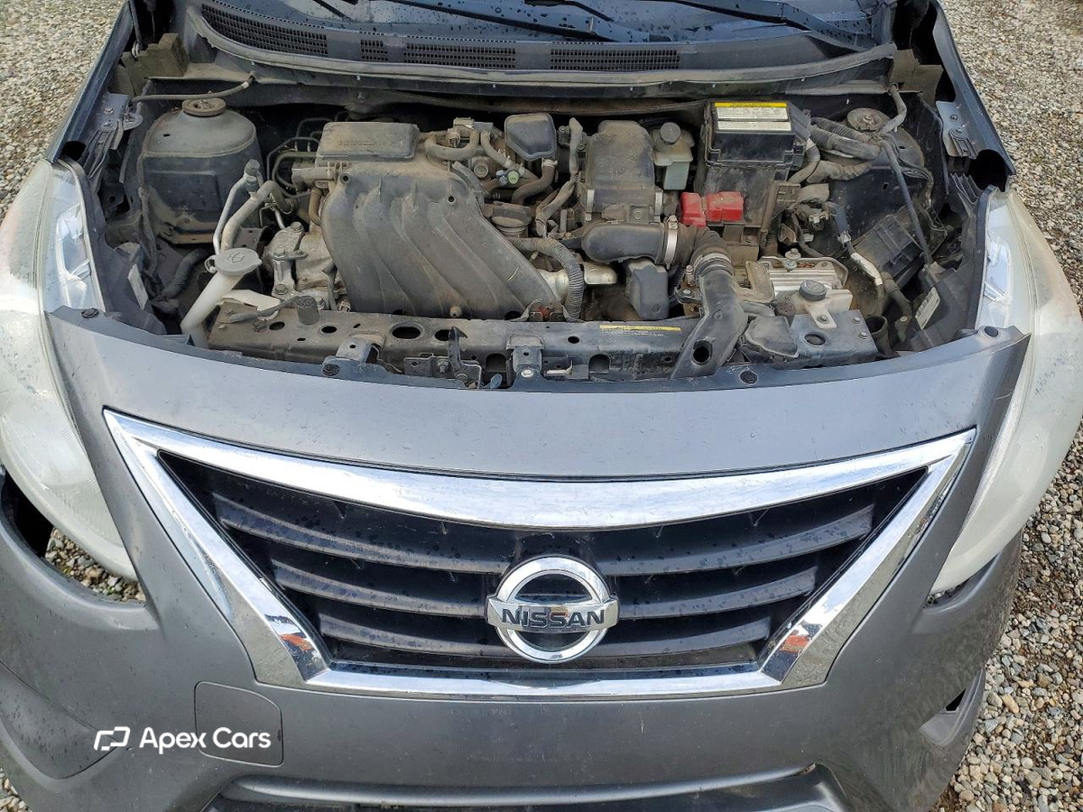Nissan Versa 2019