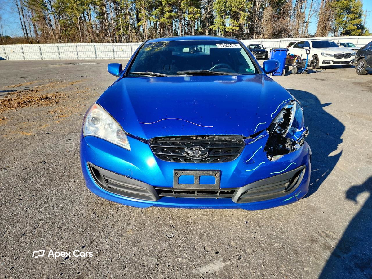 Hyundai Genesis 2012