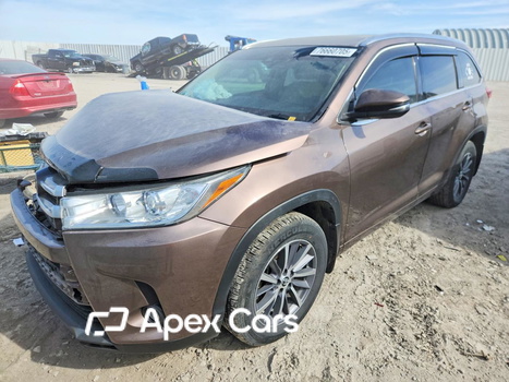 Toyota Highlander 2018 - Image 1 of 13