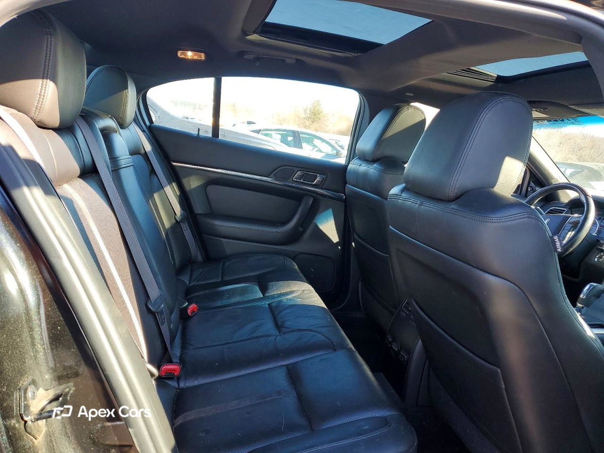 Lincoln MKS 2009