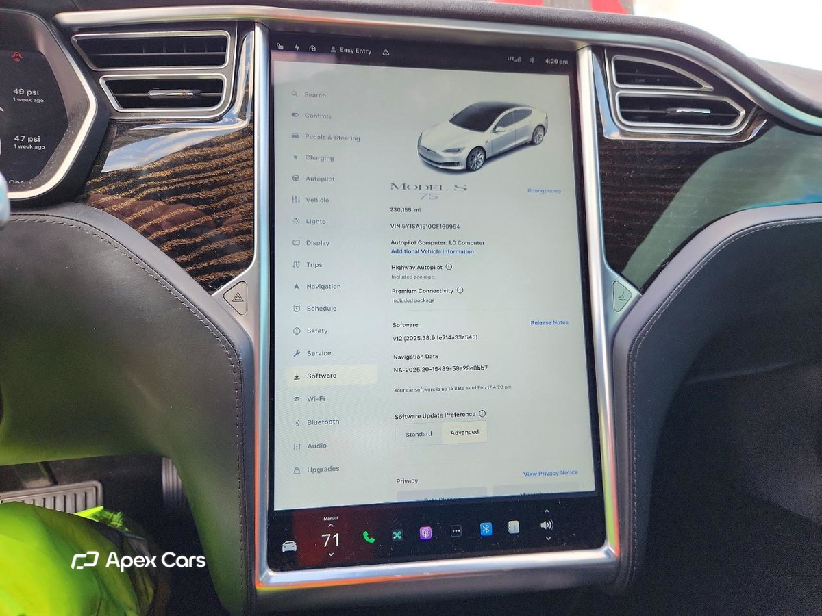Tesla Model S 2016