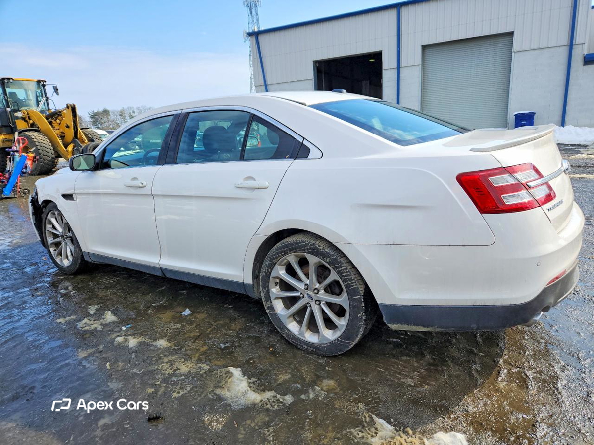 Ford Taurus 2016