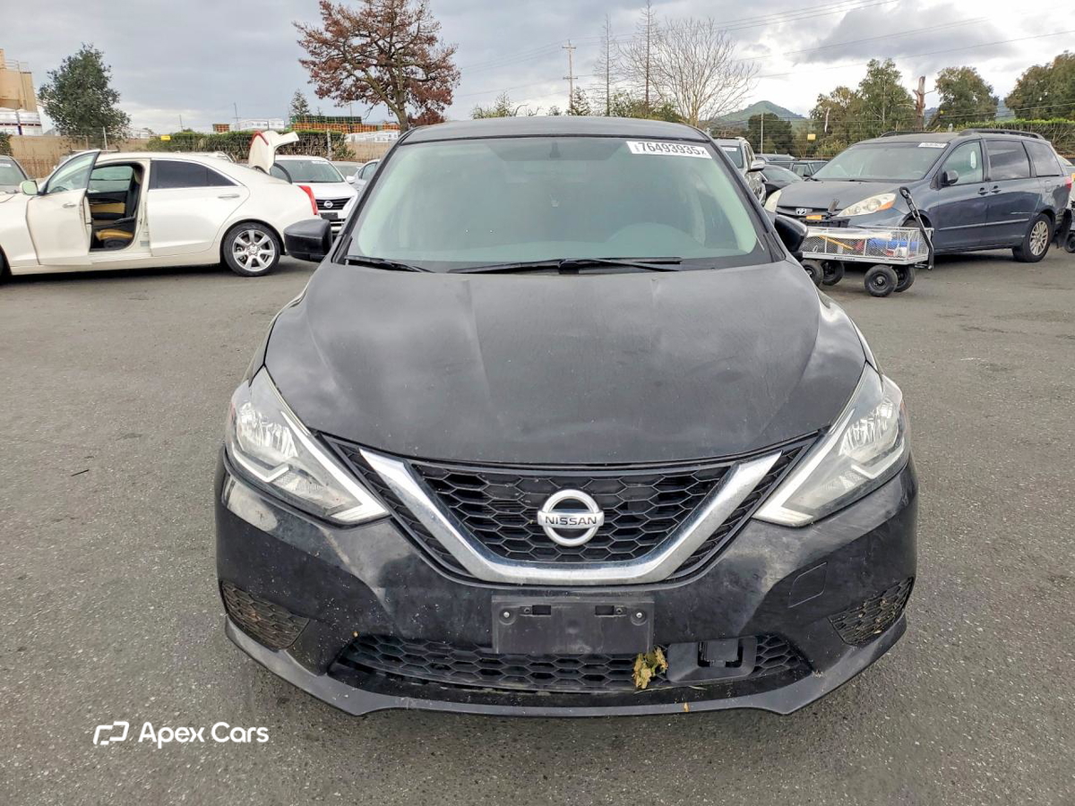 Nissan Sentra 2018