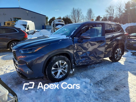 Toyota Highlander 2023 - Image 1 of 14
