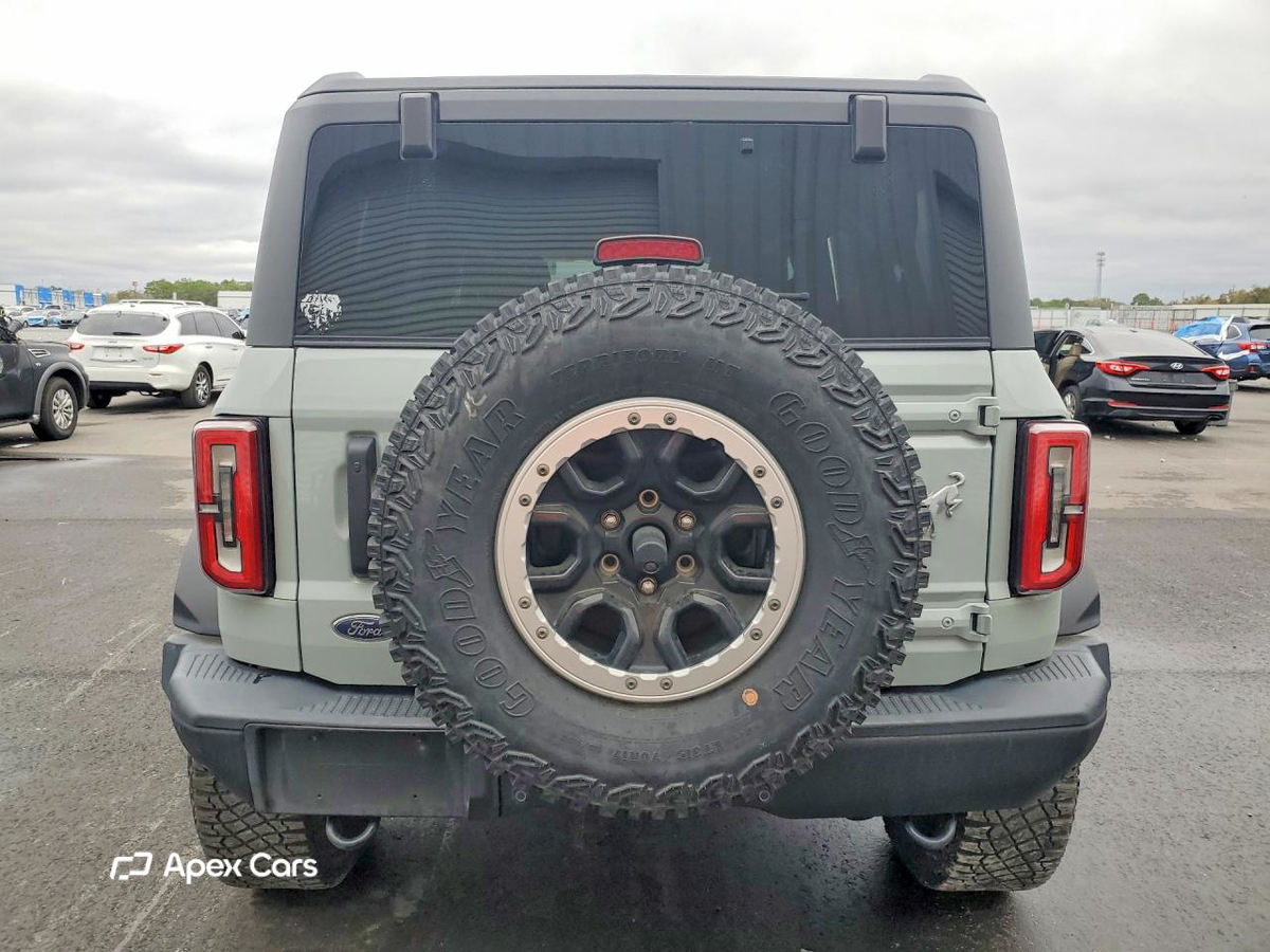 Ford Bronco 2022