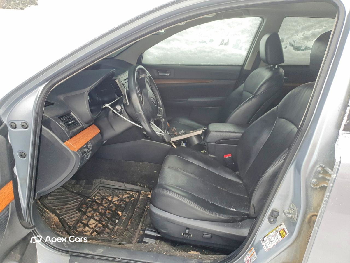 Subaru Outback 2013