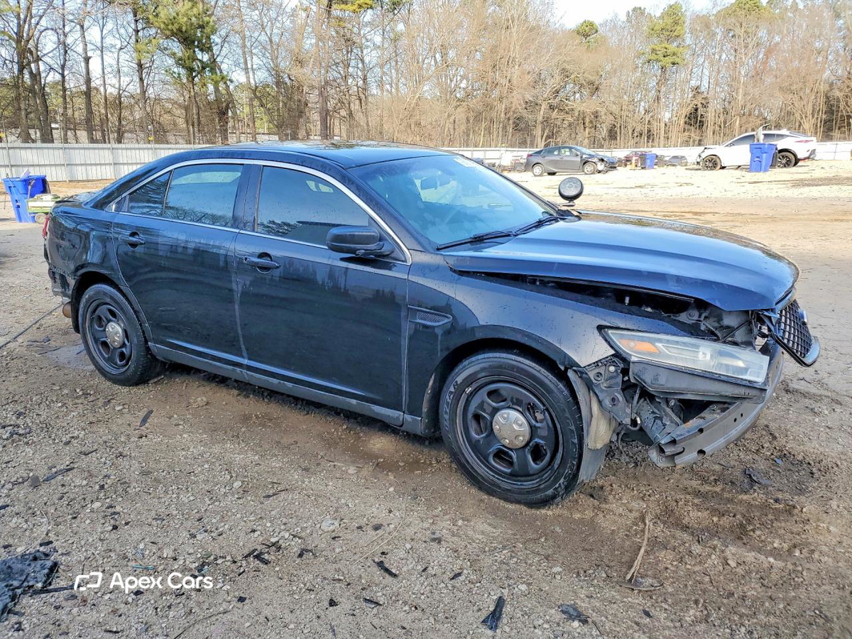 Ford Taurus 2015