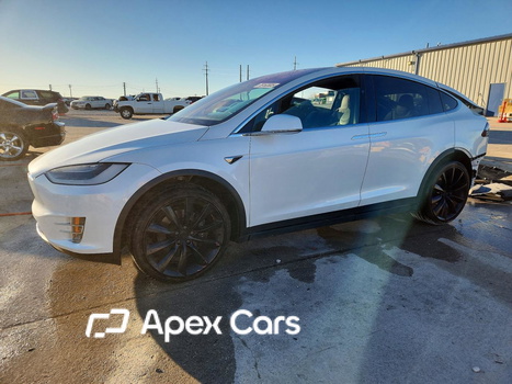 Tesla Model X 2019 - Image 1 of 15