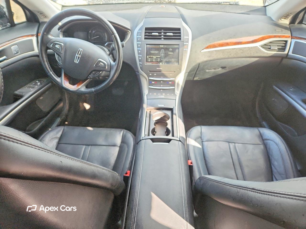Lincoln MKZ 2015