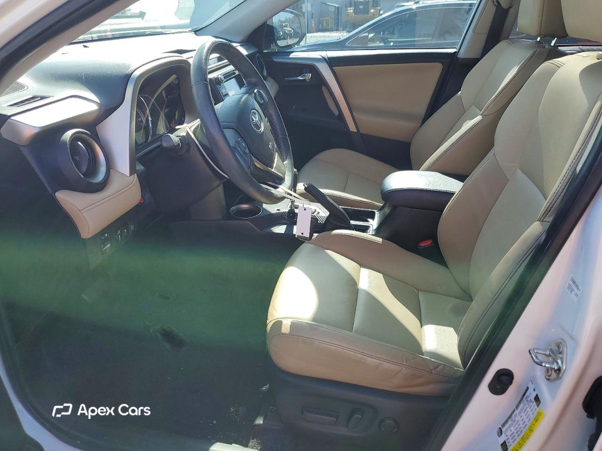 Toyota RAV 4 2014
