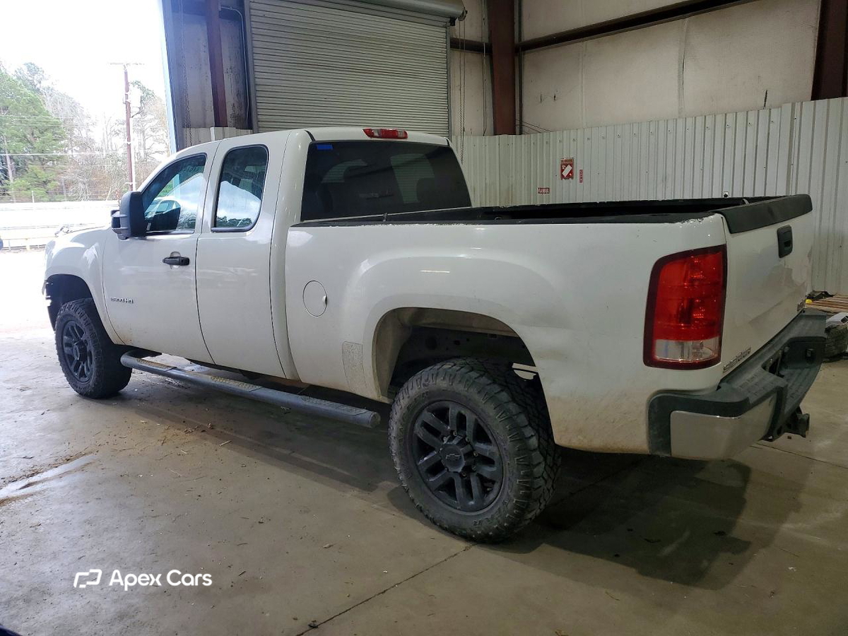 GMC Sierra 2011