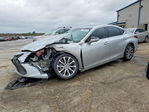 Lexus ES 2019