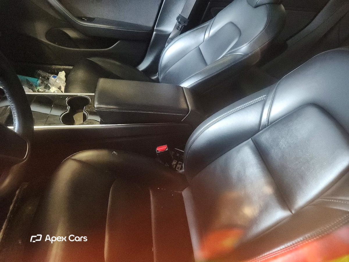 Tesla Model 3 2018