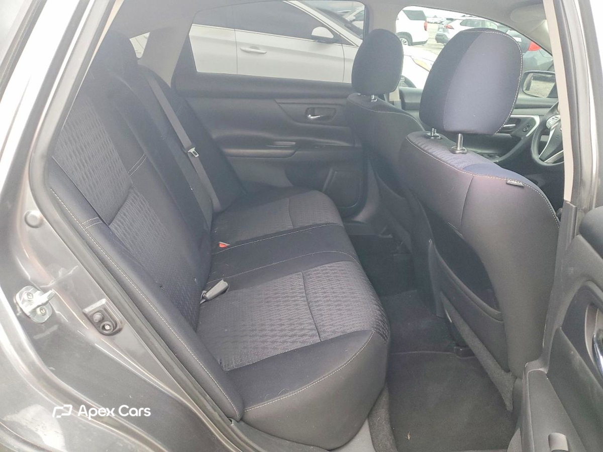 Nissan Altima 2016