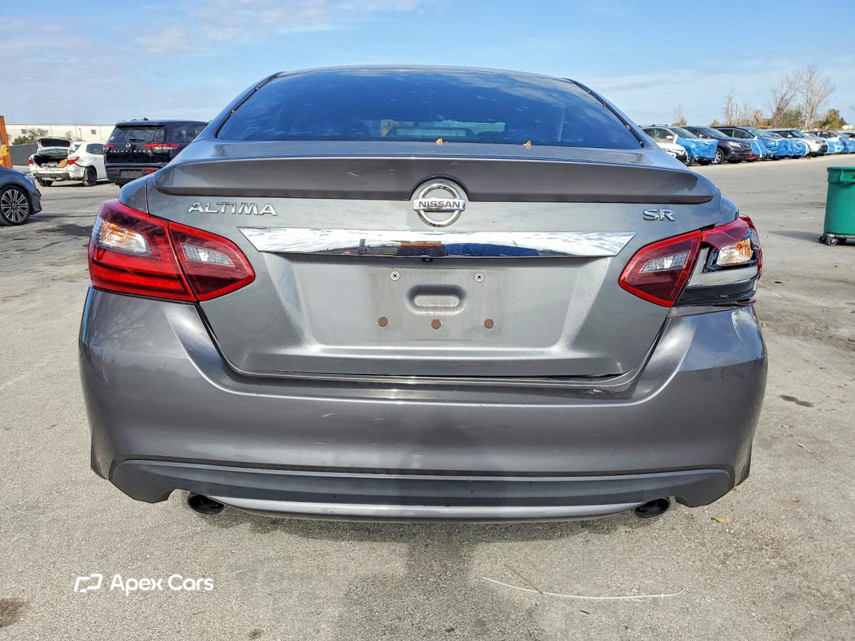 Nissan Altima 2018