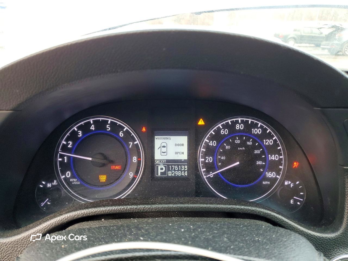 Infiniti G 2012