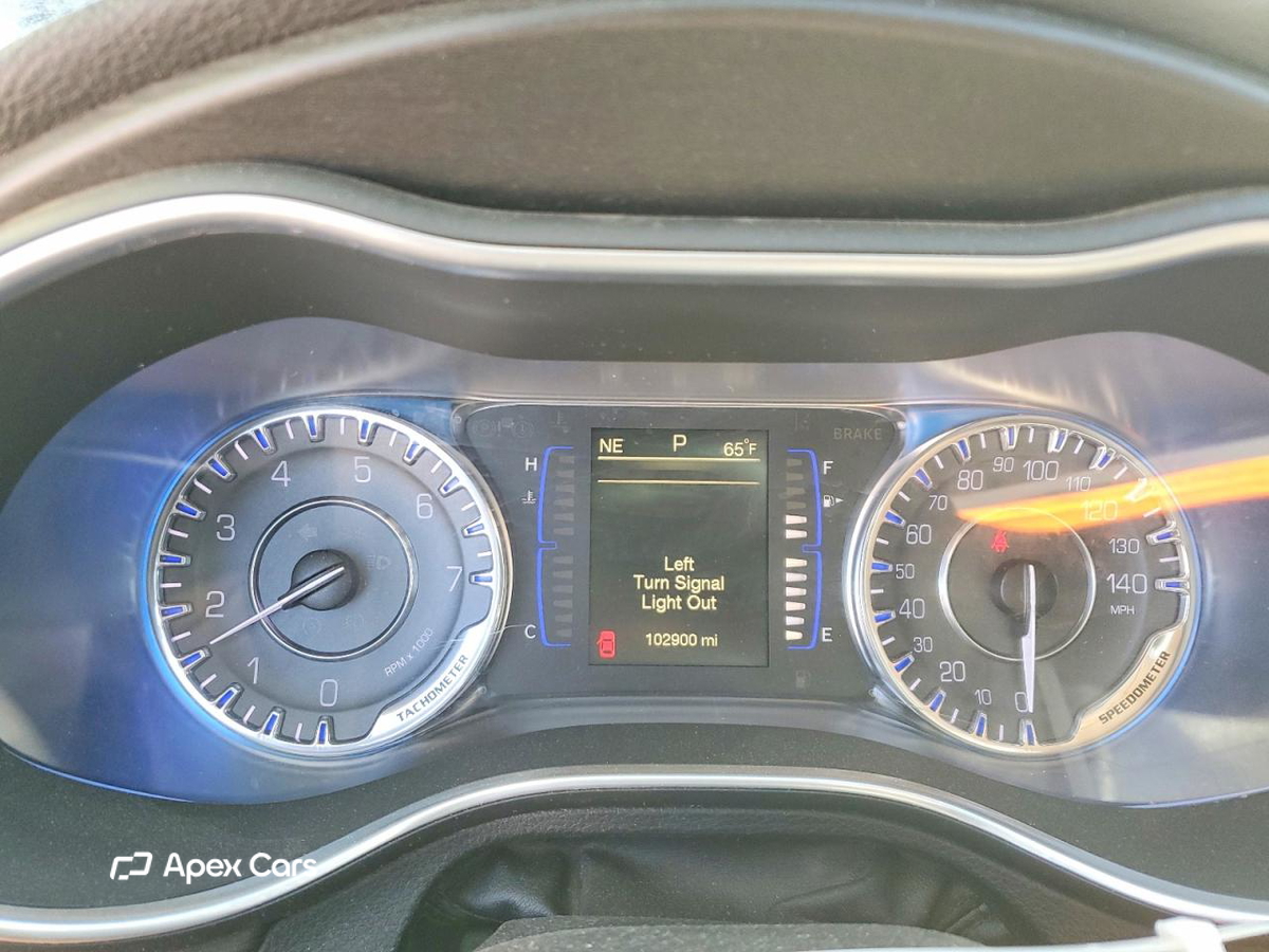 Chrysler 200 2016