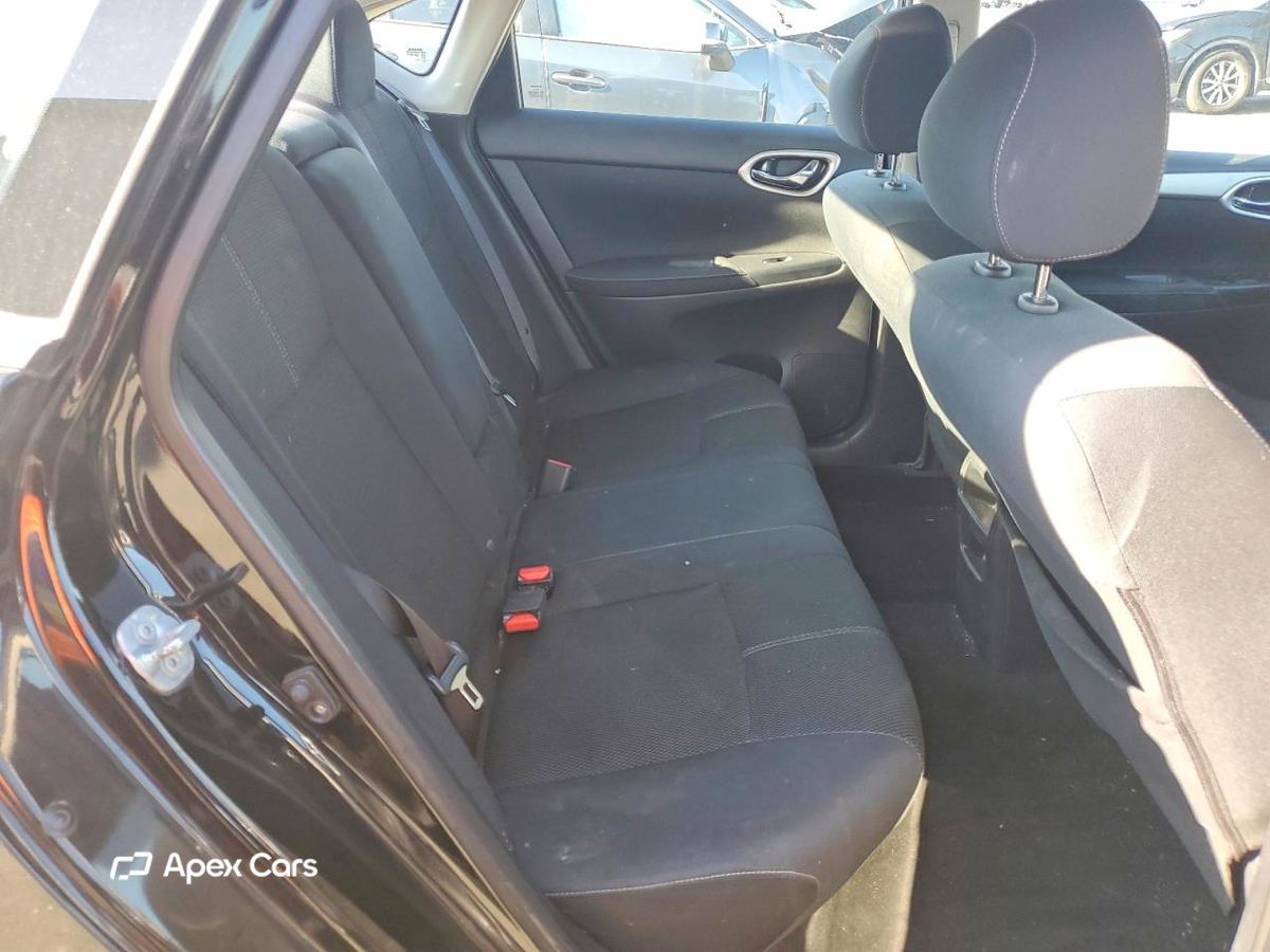 Nissan Sentra 2015