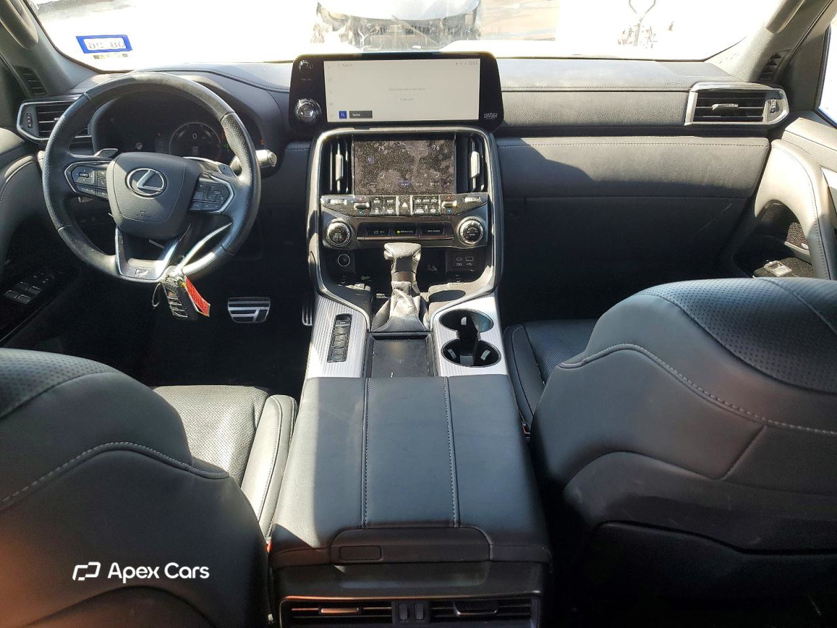 Lexus LX 2023
