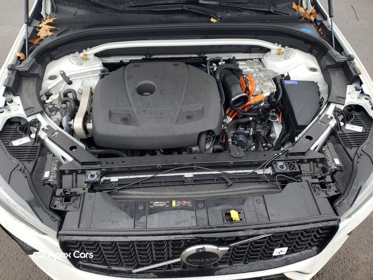 Volvo XC60 2022
