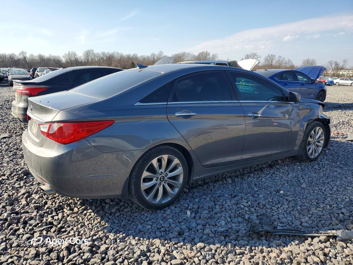 Hyundai Sonata 2013
