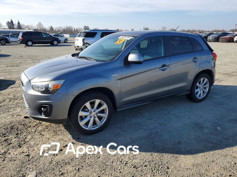 Mitsubishi Outlander 2015 - Image 1 of 13