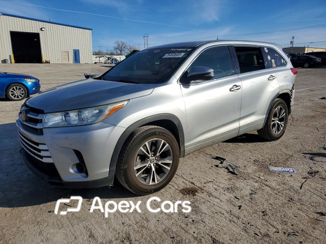 Toyota Highlander 2017 - Image 1 of 13