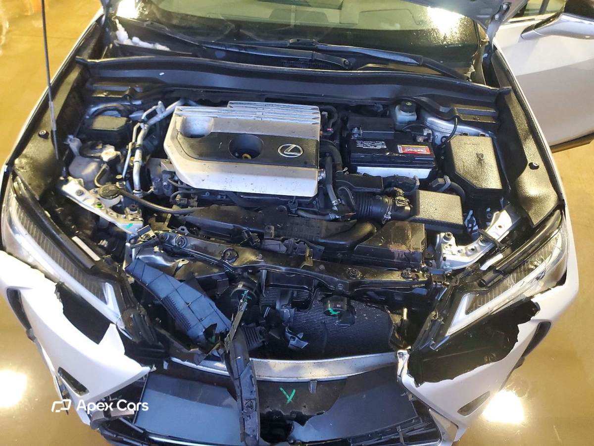Lexus UX 2020