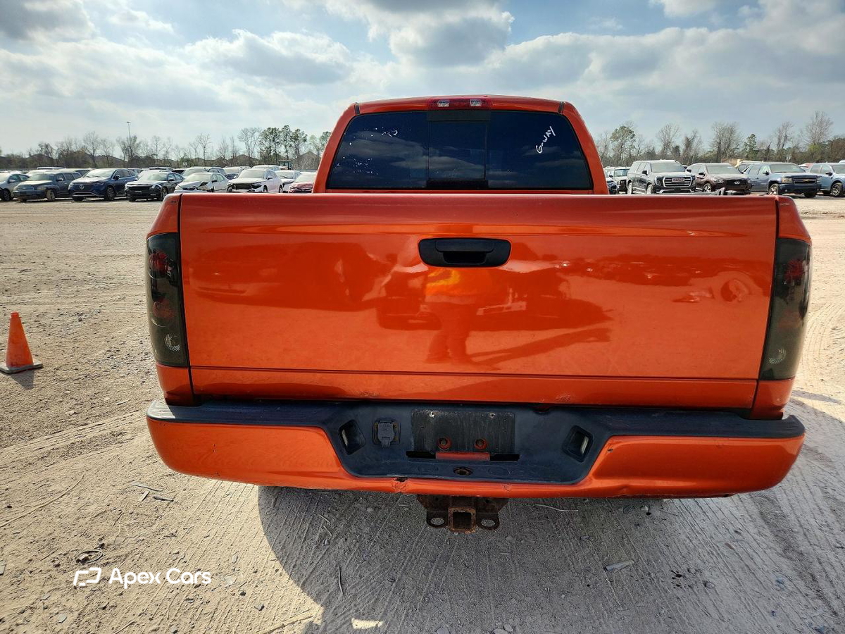 Dodge RAM 2005