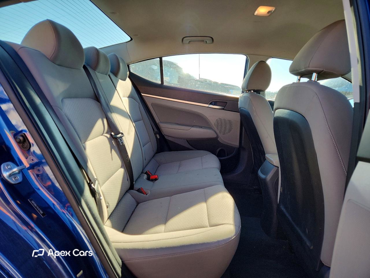 Hyundai Elantra 2020