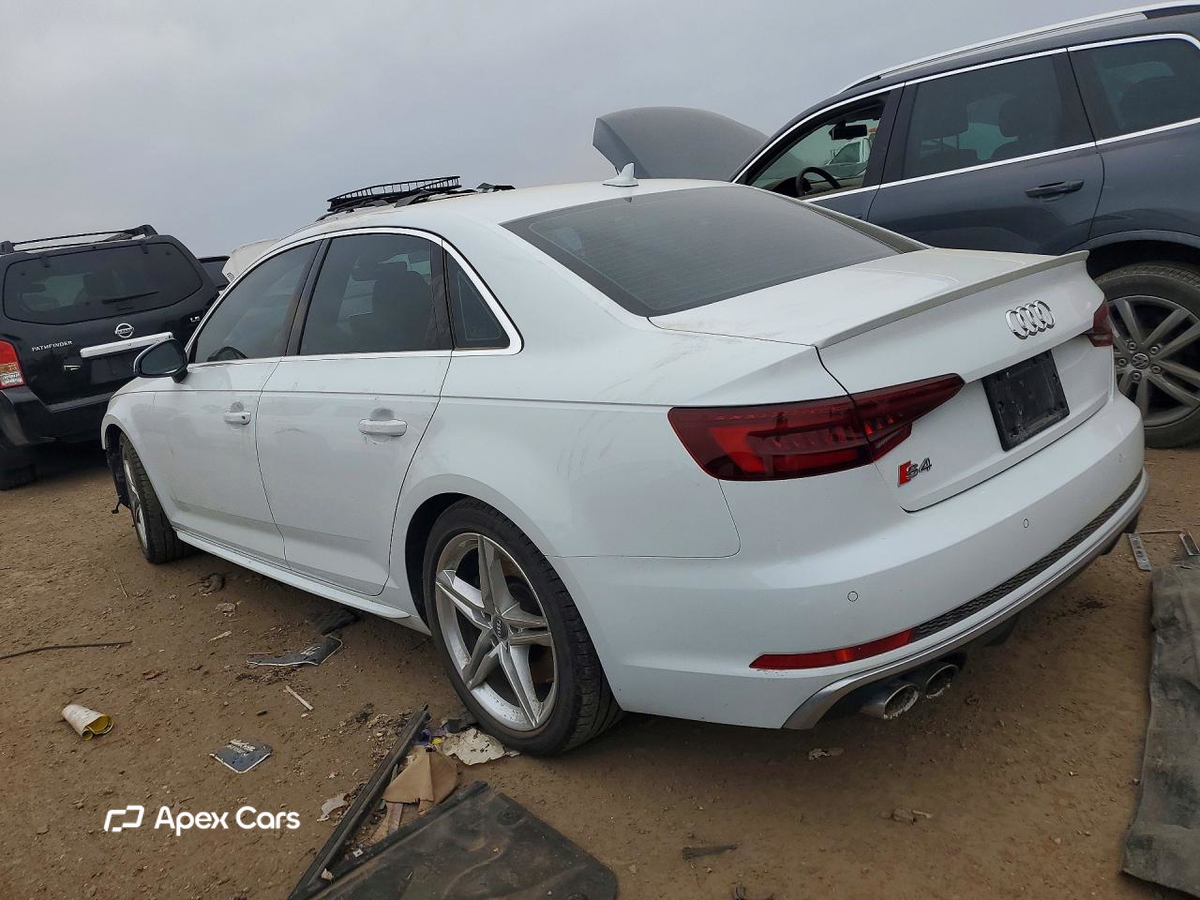 Audi RS4 2019