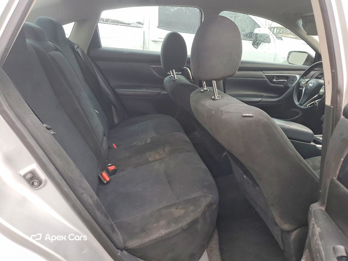 Nissan Altima 2015