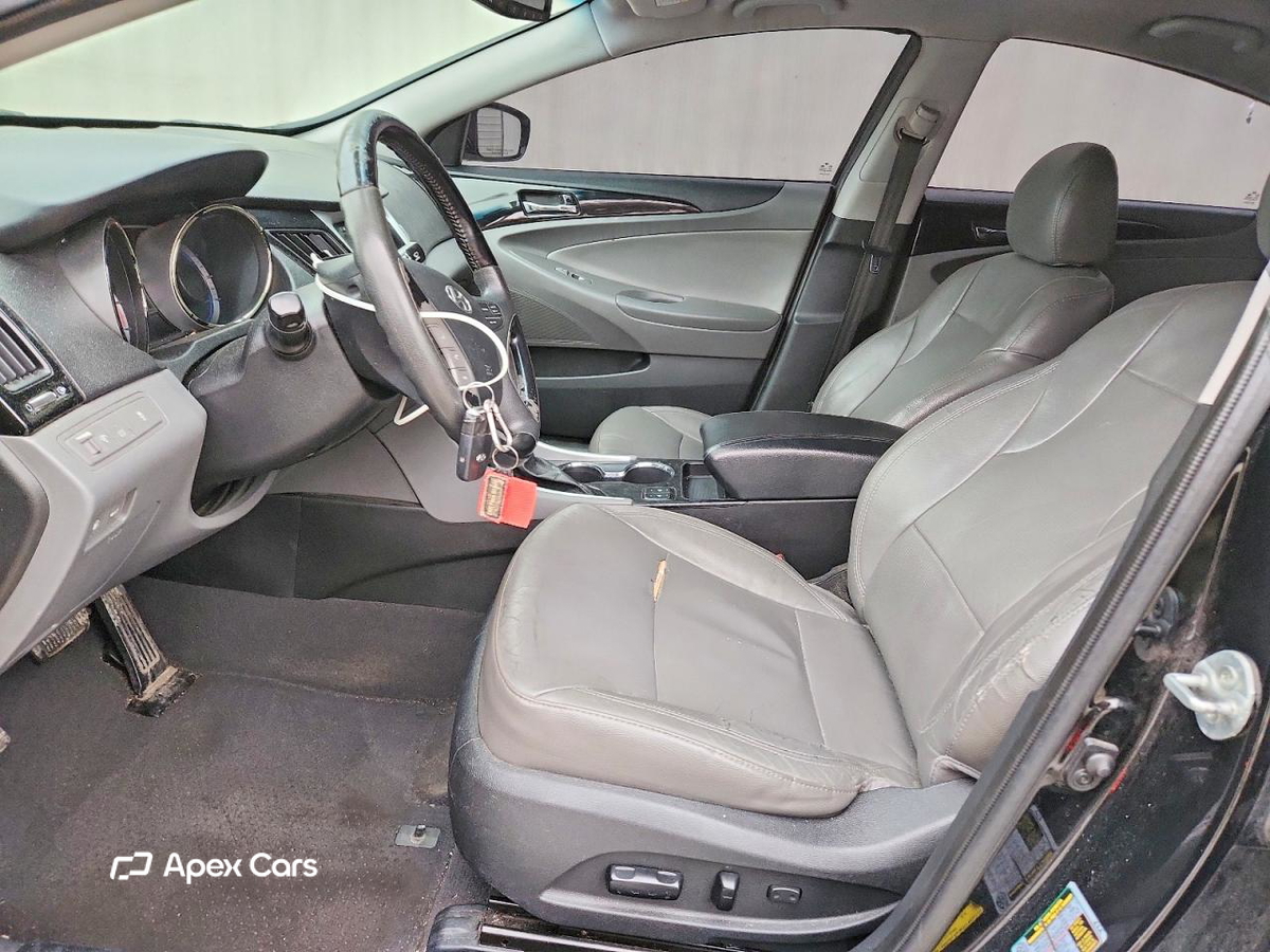 Hyundai Sonata 2013