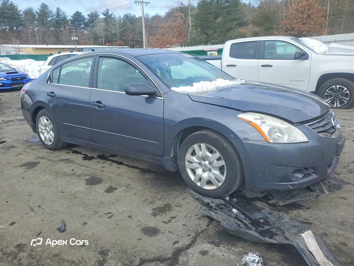 Nissan Altima 2010
