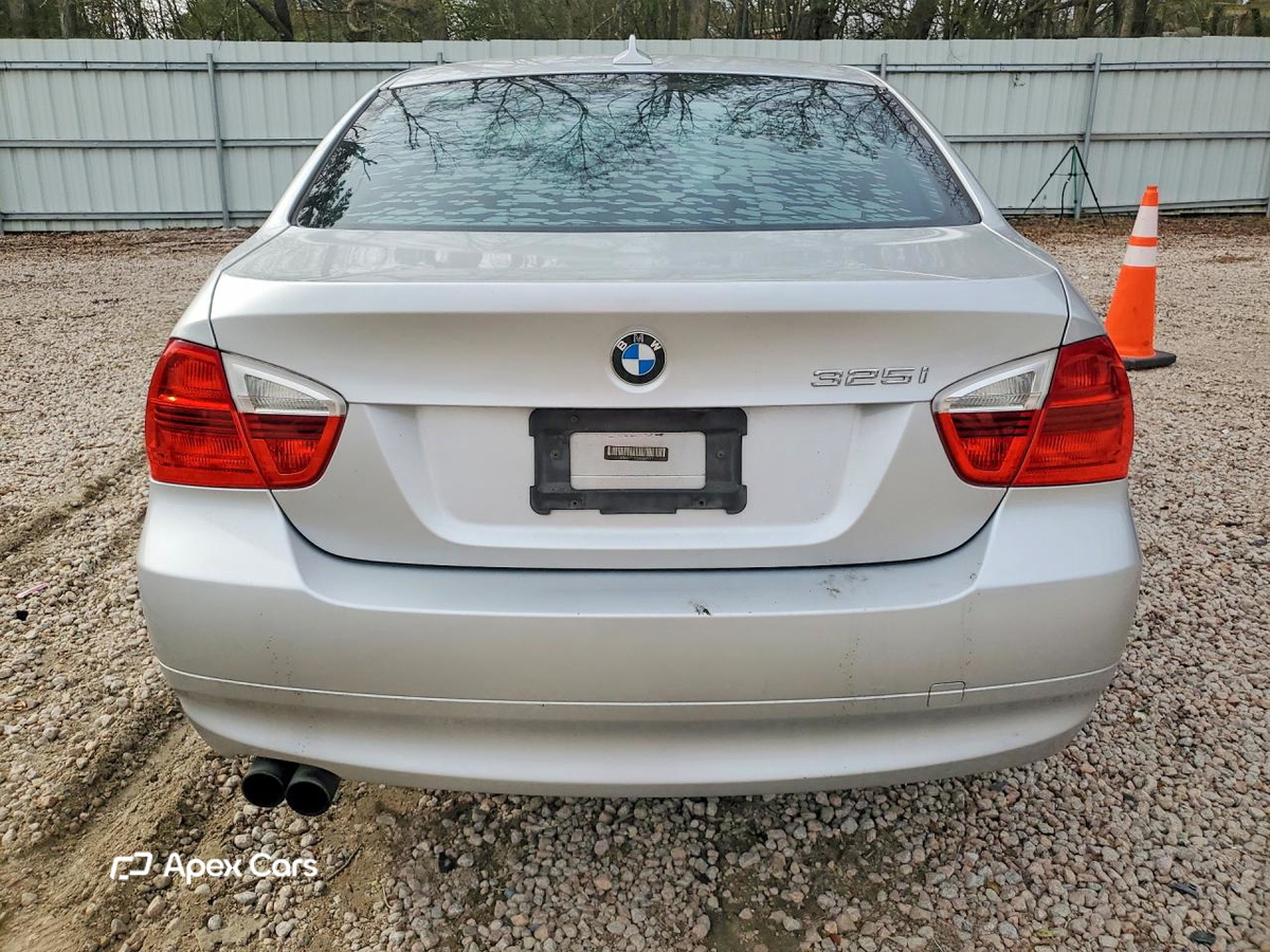 BMW Series 3 2006