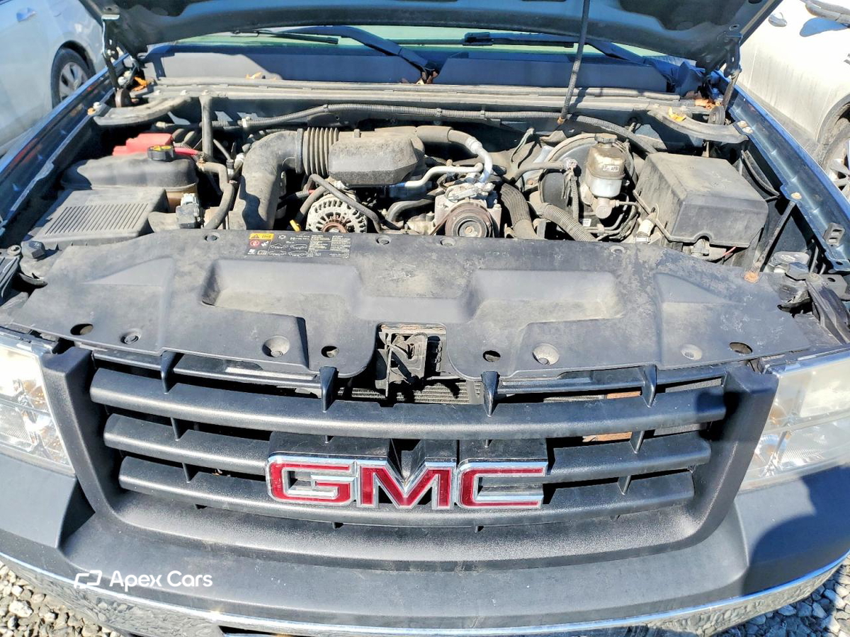 GMC Sierra 2011