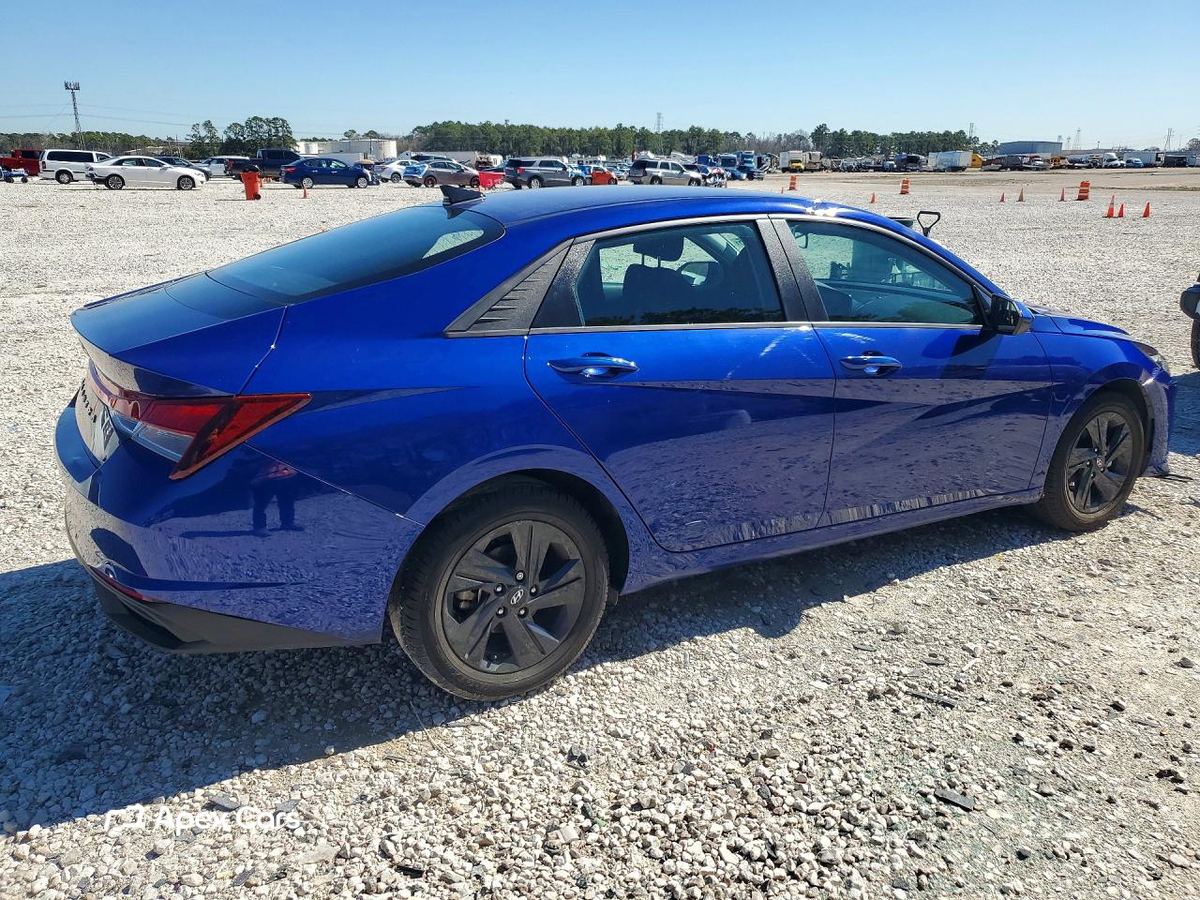 Hyundai Elantra 2023