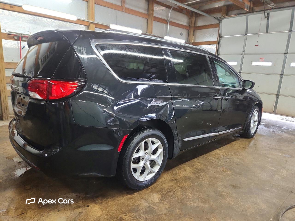 Chrysler Pacifica 2018