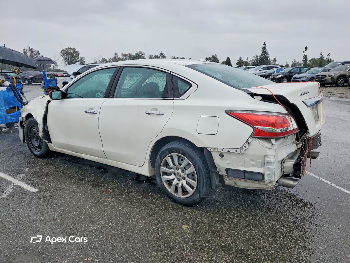 Nissan Altima 2015