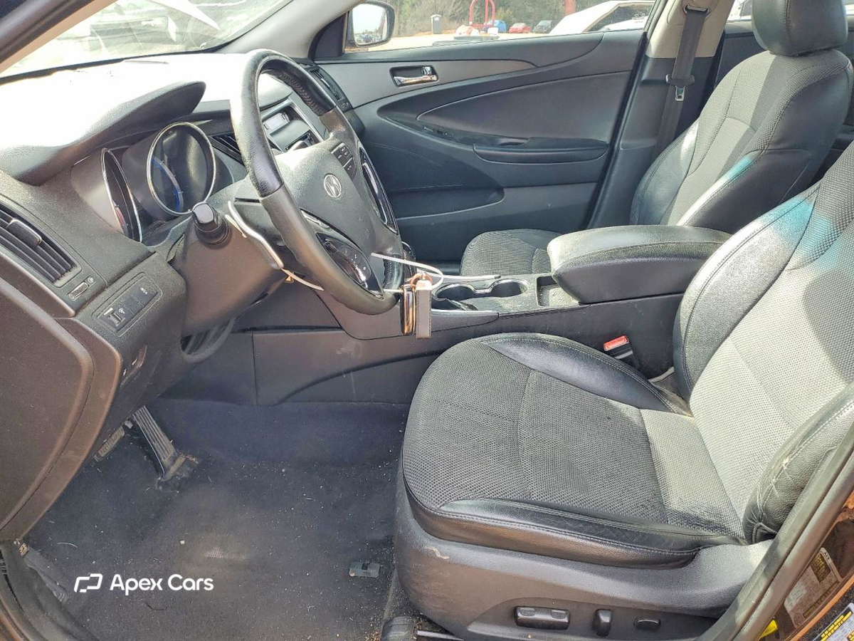 Hyundai Sonata 2011