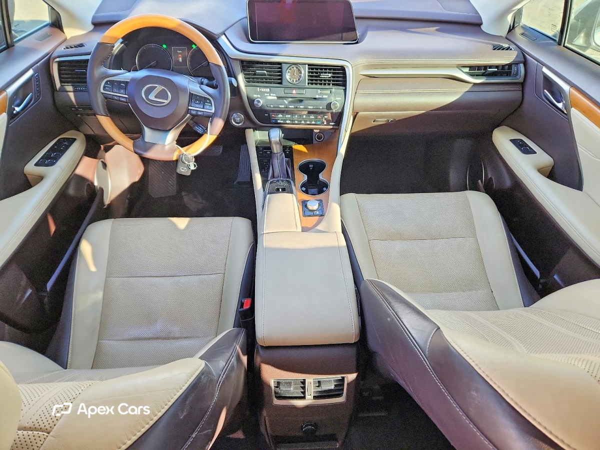 Lexus RX 2019