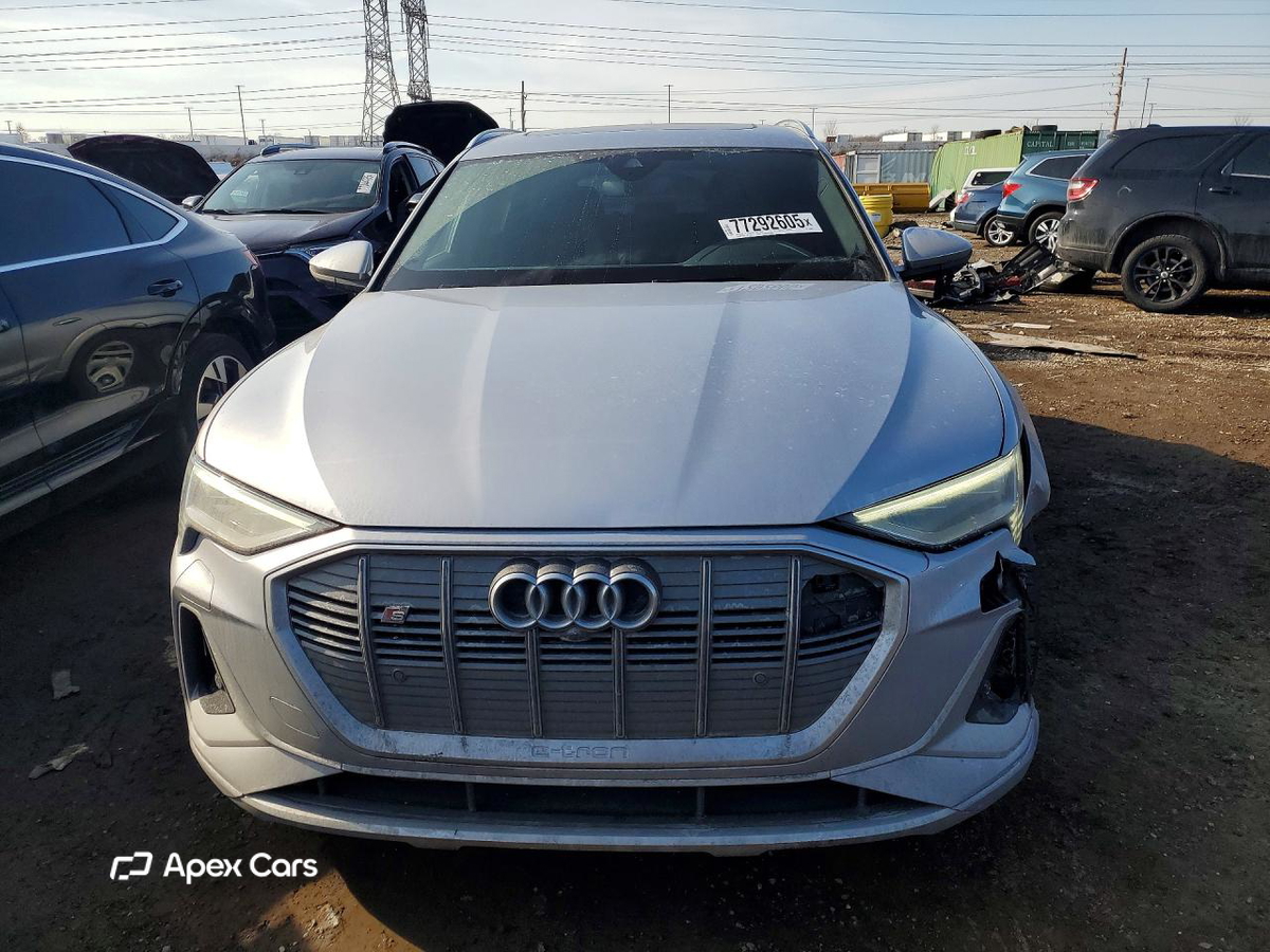 Audi e-tron S 2022