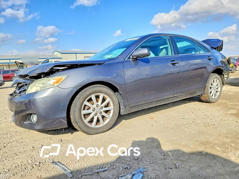 Toyota Camry 2011 - Image 1 of 12