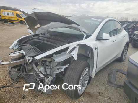 Tesla Model Y 2023 - Zdjęcie 1 z 12