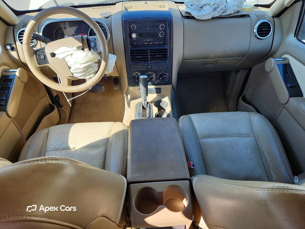 Ford Explorer 2010