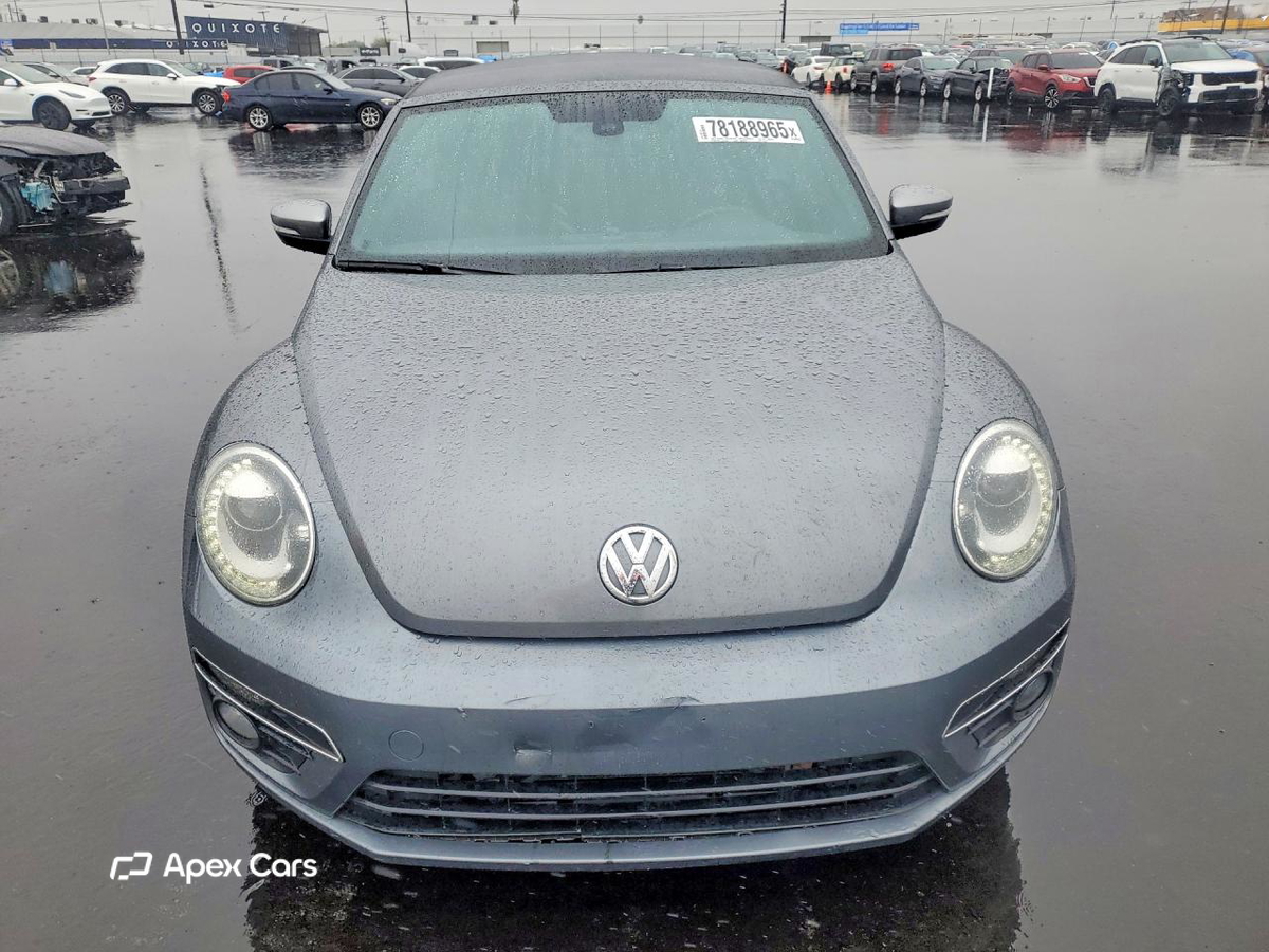 Volkswagen Beetle 2014