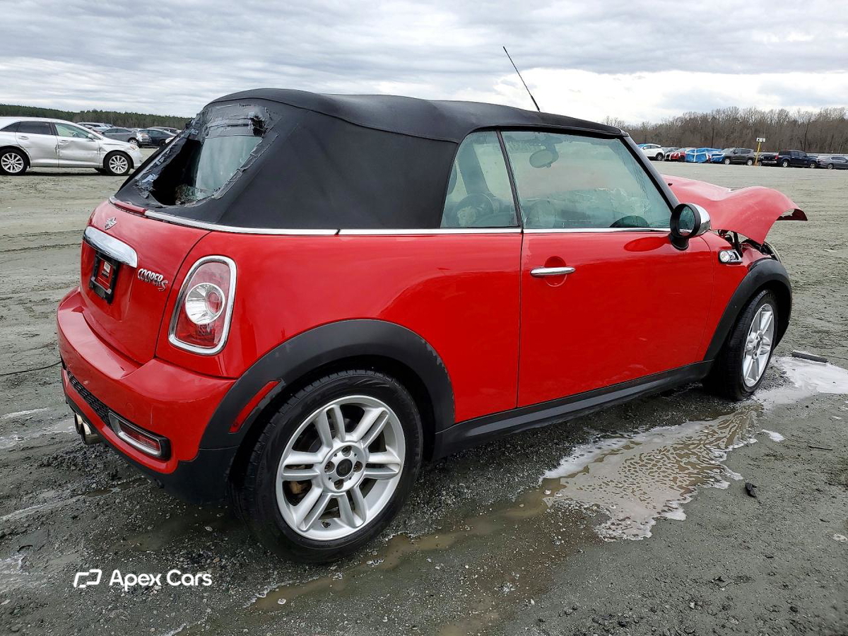 MINI Cooper 2011