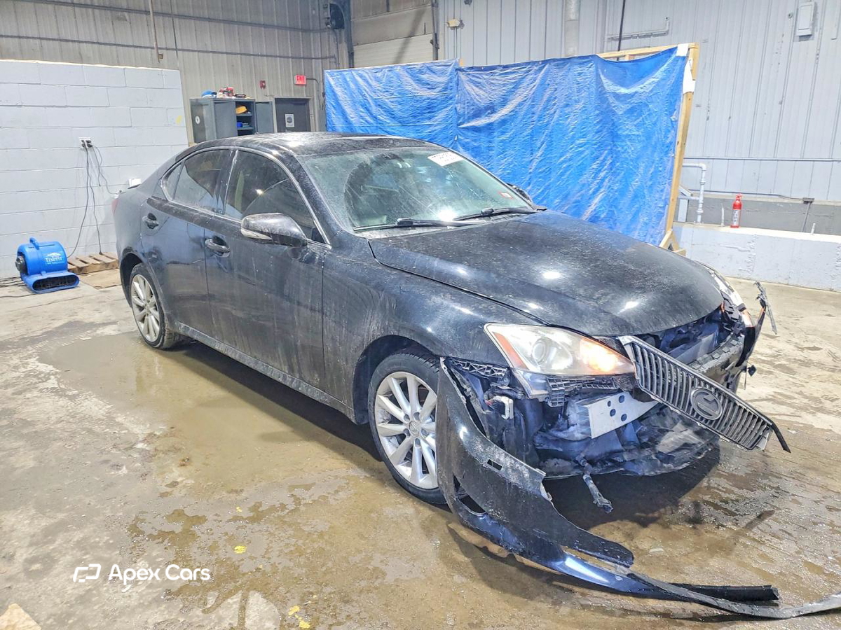 Lexus IS 2010